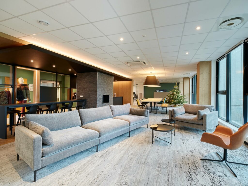 Tertia Solutions, spécialiste en mobilier de bureau professionnel - Workcafé - Espace de socialisation Columbia 2