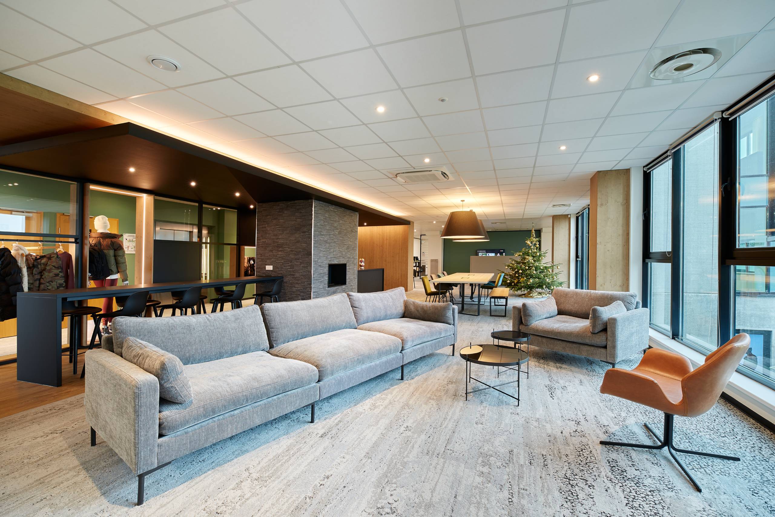 Tertia Solutions, spécialiste en mobilier de bureau professionnel - Workcafé - Espace de socialisation Columbia 2