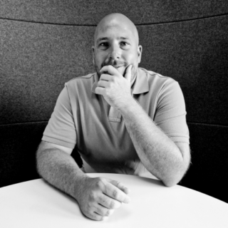 Tertia Solutions, spécialiste en aménagement de bureau professionnel - Geoffrey