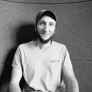 Tertia Solutions, spécialiste en aménagement de bureau professionnel - Julien P
