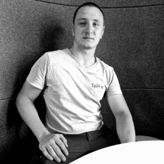 Tertia Solutions, spécialiste en aménagement de bureau professionnel - Valentin