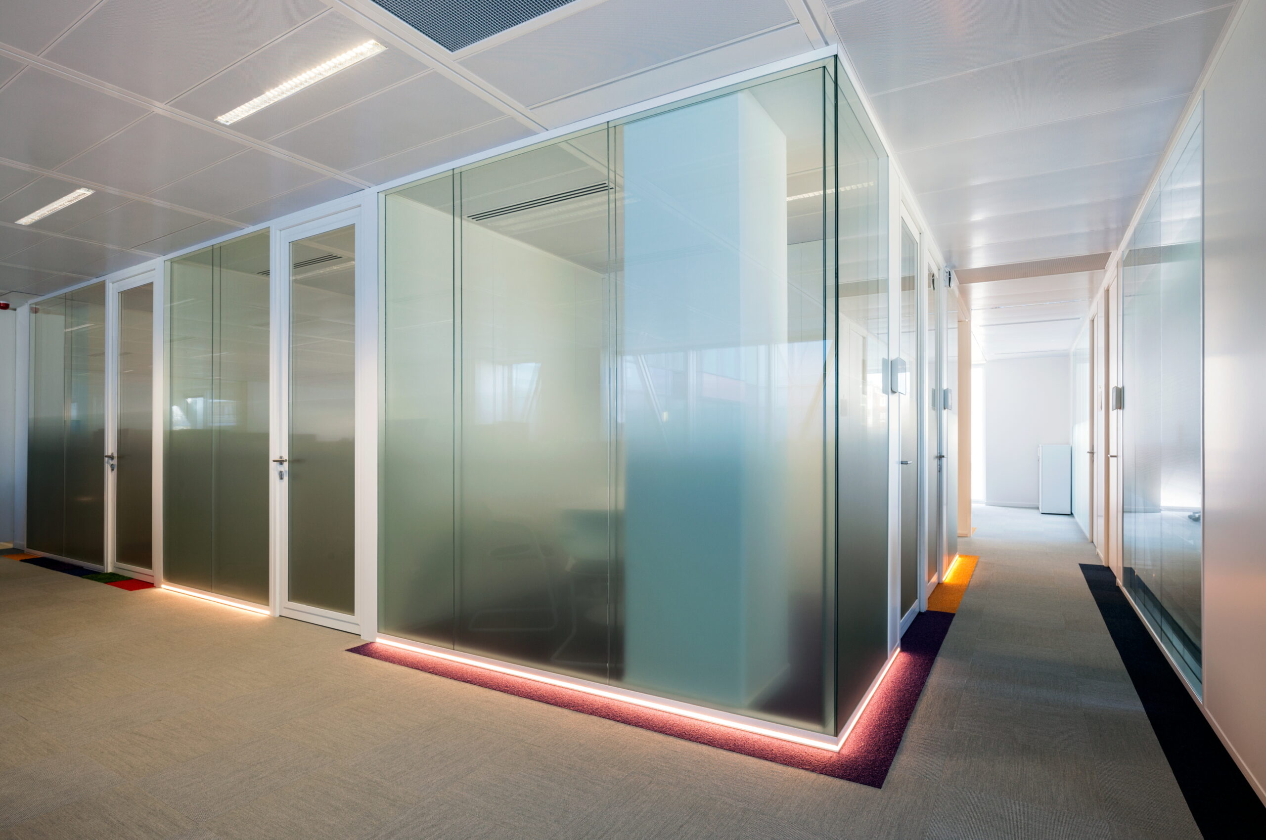 Intégration LEDs cloison amovible