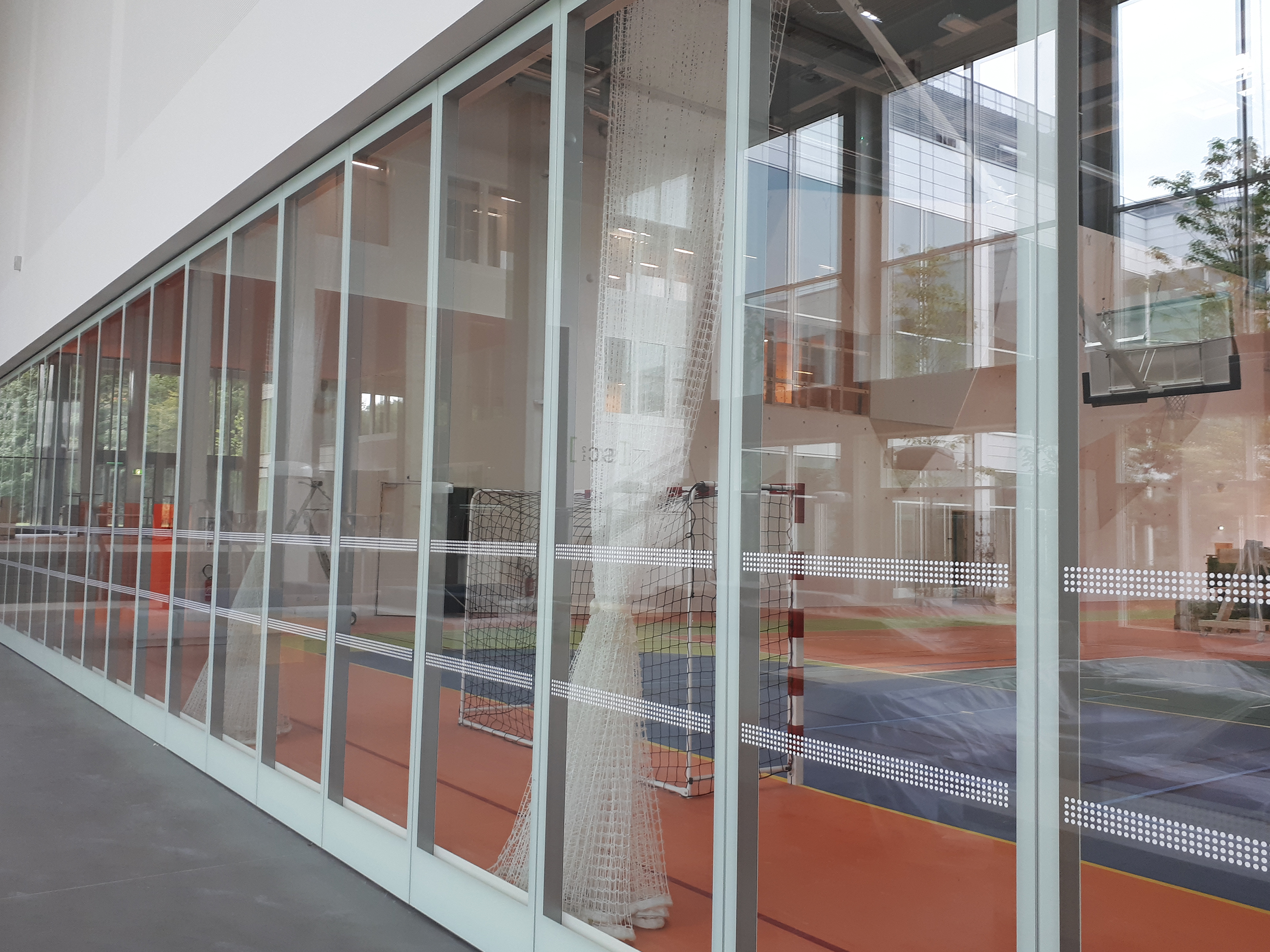 Tertia Solutions, solutions murs mobiles- mur mobile Premium Full Glass Ecole Centrale