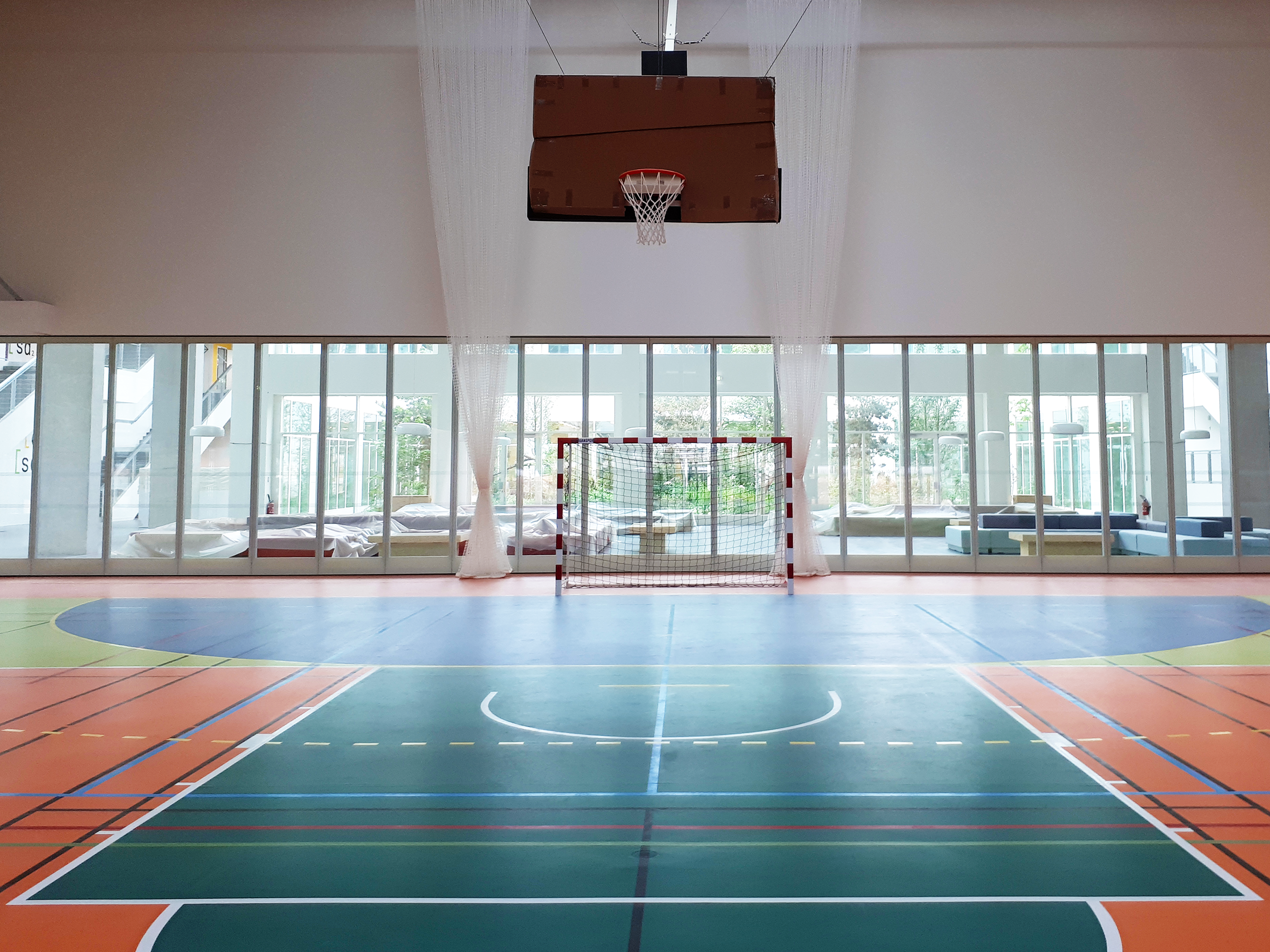 Tertia Solutions, solutions murs mobiles- mur mobile Premium Full Glass Ecole Centrale 2