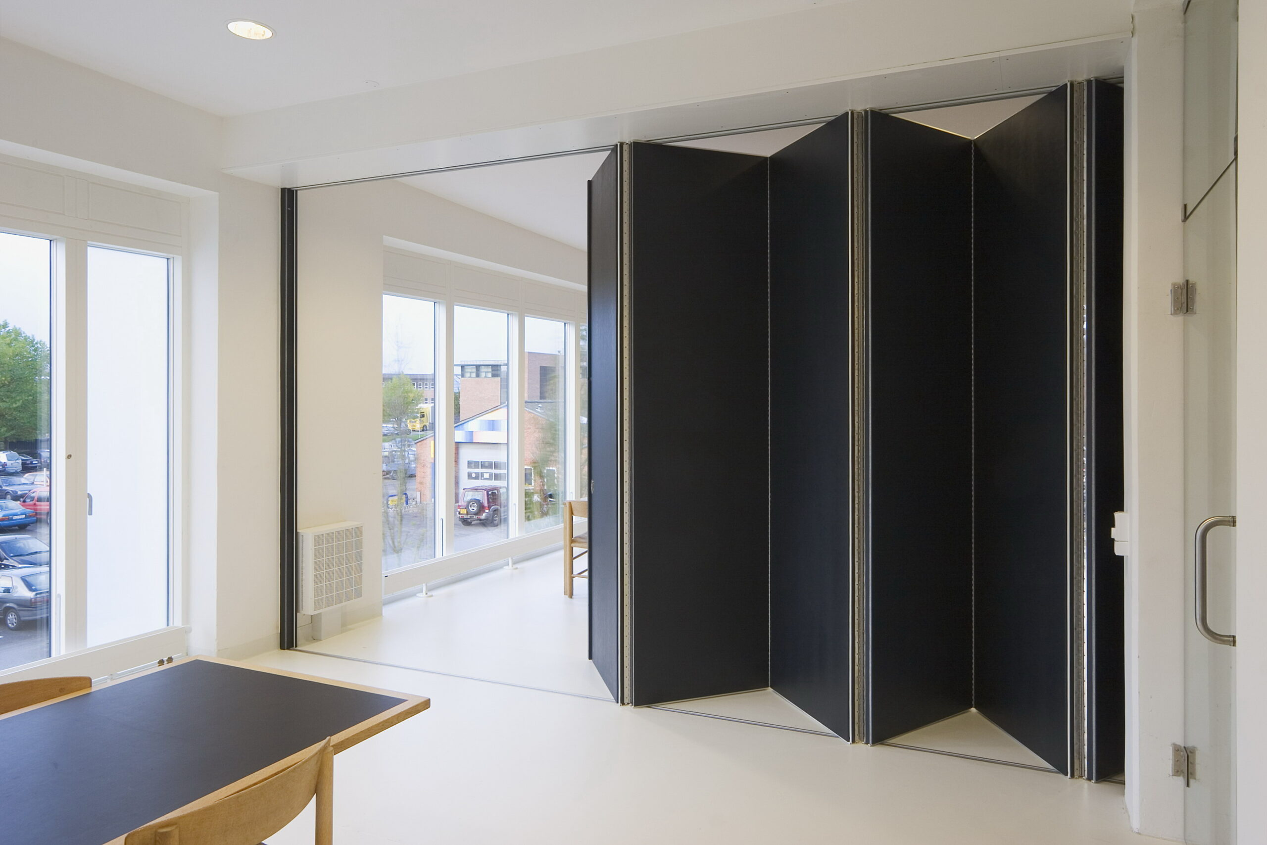 Tertia Solutions, solutions murs mobiles- mur mobile Flexi ouverture