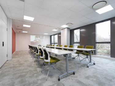 Tertia Solutions - mur mobile bureau professionnel - suez salle réunion mur ouvert