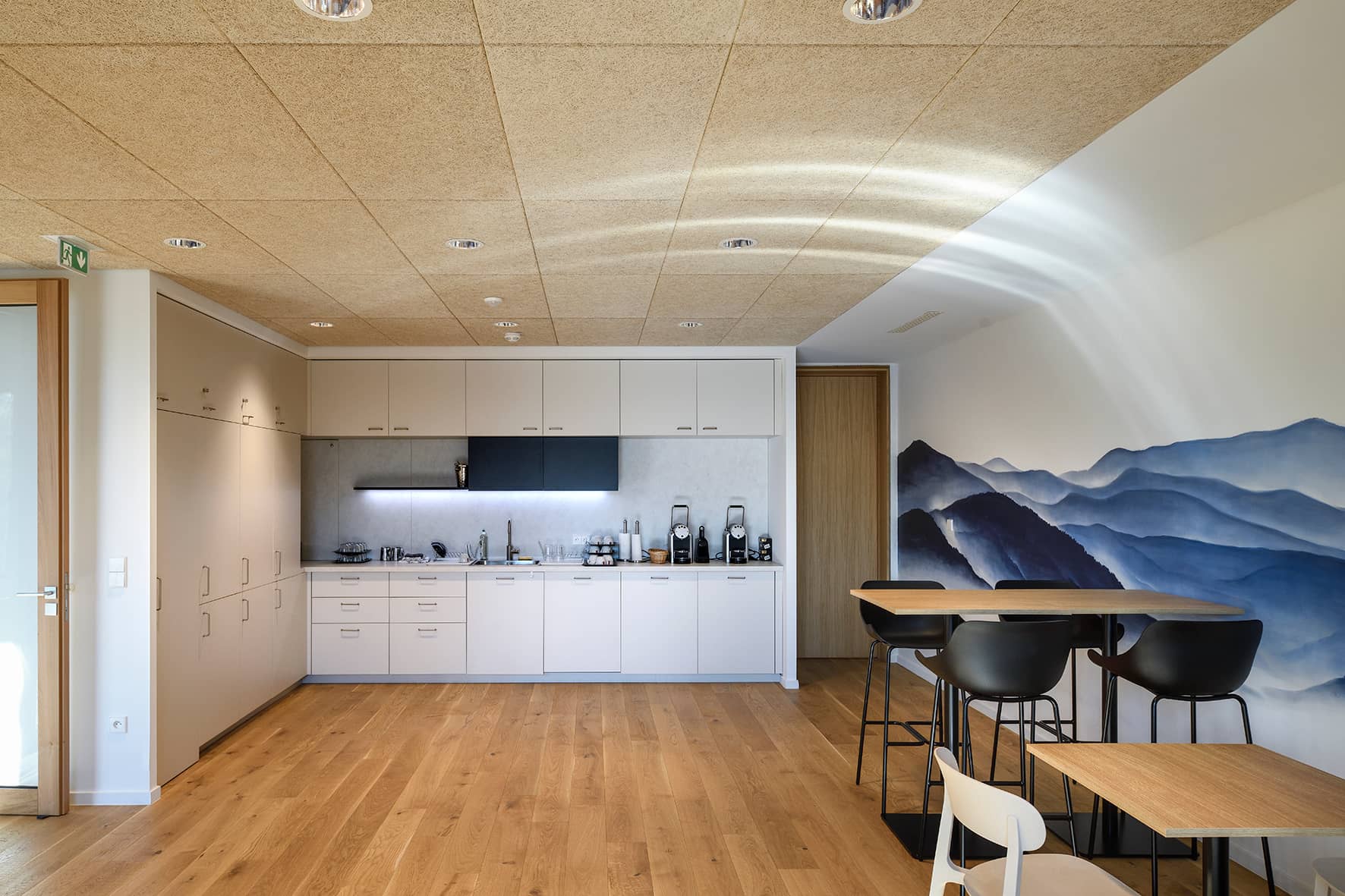 Tertia Solutions, expert en aménagement d'espaces de travail - Endress Hauser - Espace cuisine